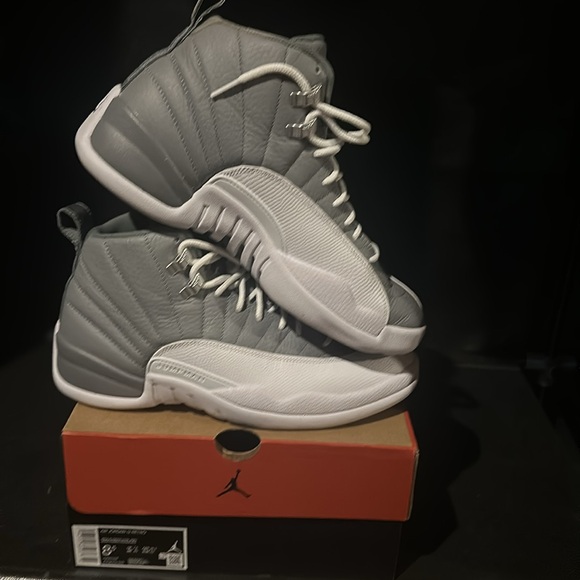 2022 Air Jordan 12 Retro “Stealth” - Picture 3 of 6